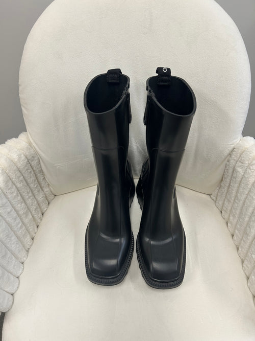Chloe Betty Rain Boots in Black - size 39