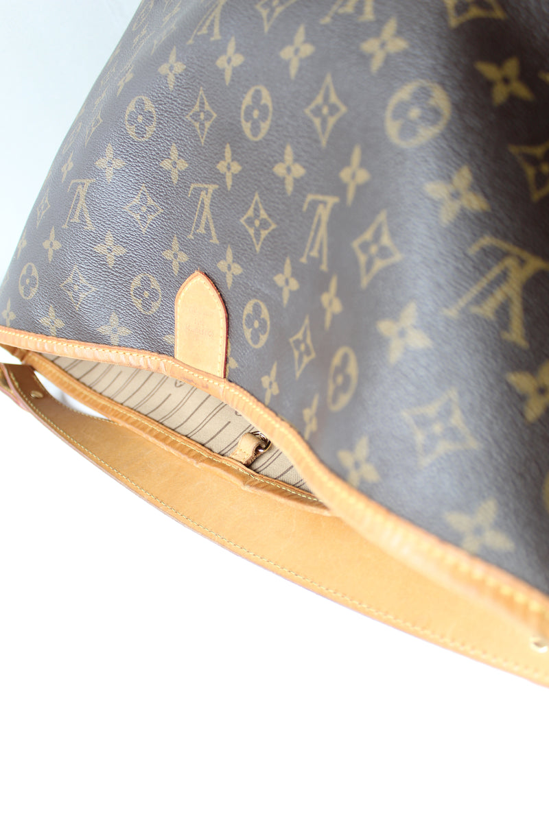 Delightful MM, Used & Preloved Louis Vuitton Shoulder Bag, LXR Canada, Other