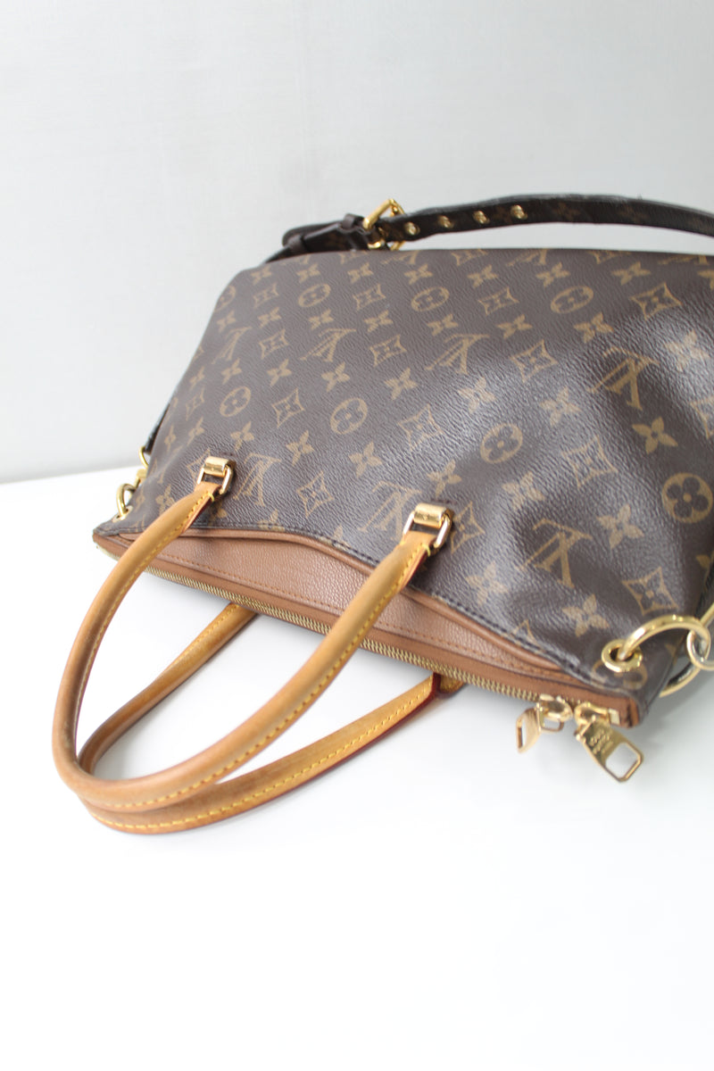 Louis Vuitton Pallas MM