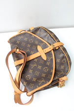 Louis Vuitton Saumur 30