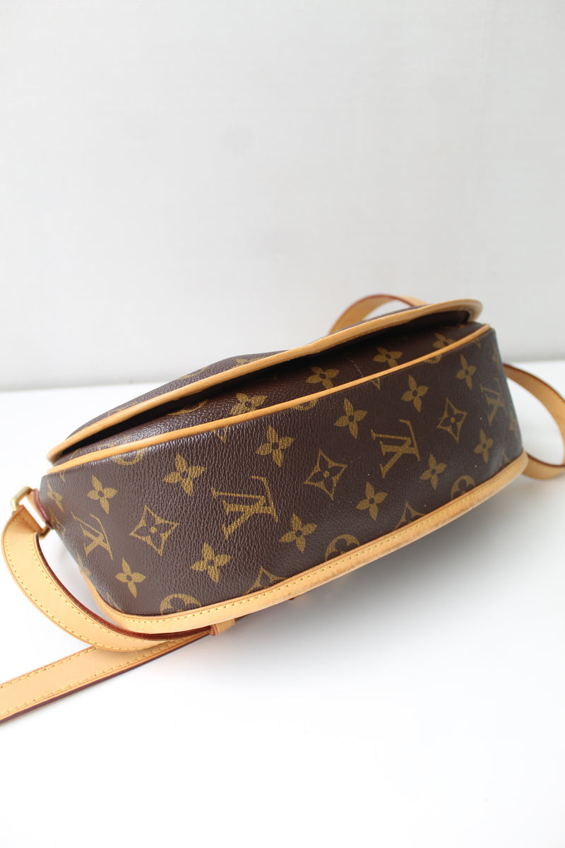 Louis Vuitton Menilmontant PM
