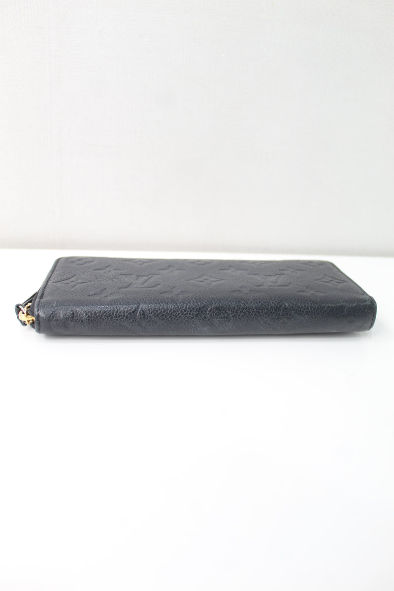 [Draft] Louis Vuitton Black Zippy Wallet