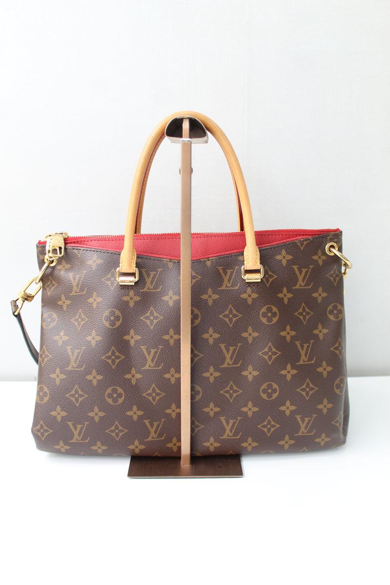 Louis Vuitton Pallas MM