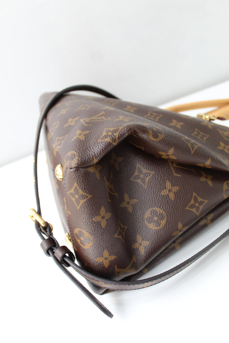 Louis Vuitton Pallas MM