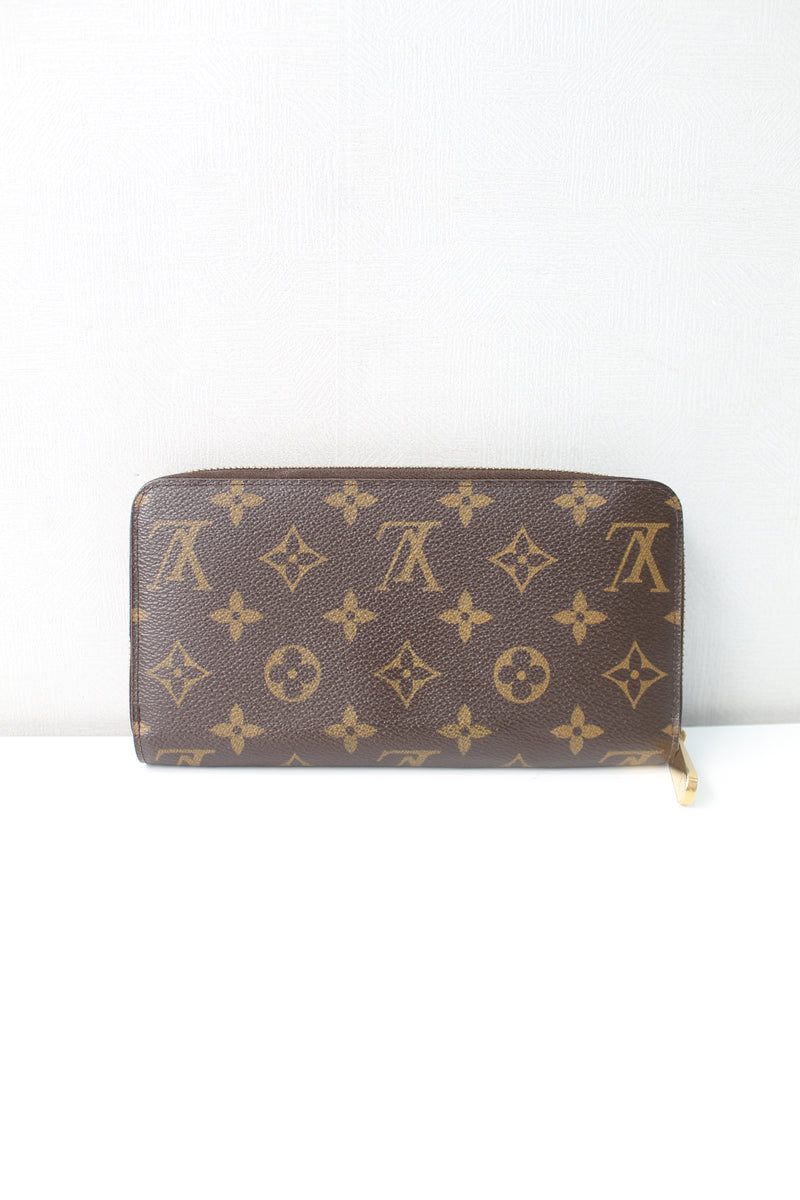 [Draft] Louis Vuitton  Zippy Wallet