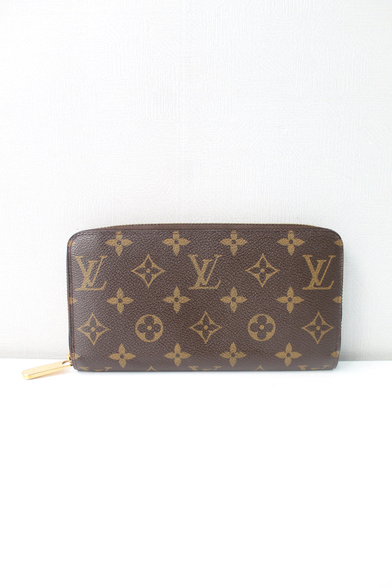 [Draft] Louis Vuitton  Zippy Wallet