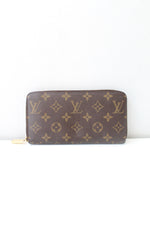 Louis Vuitton  Zippy Wallet