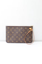Louis Vuitton Neverfull Pouch