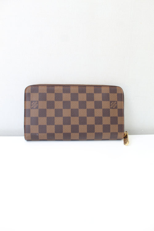 Louis Vuitton Damier Ebene Zippy