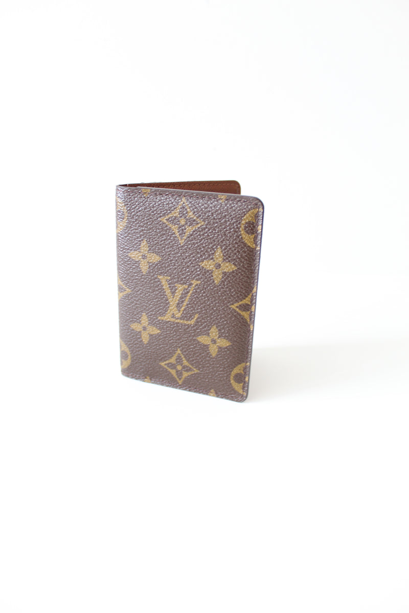 Louis Vuitton Monogram Card Organizer Wallet – Closet Connection