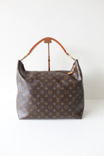 Louis Vuitton Sully #19698 Shoulder Zip Zipper Top Monogram Canvas and  Vachetta Leather Hobo Bag. Hobo bags are hot…