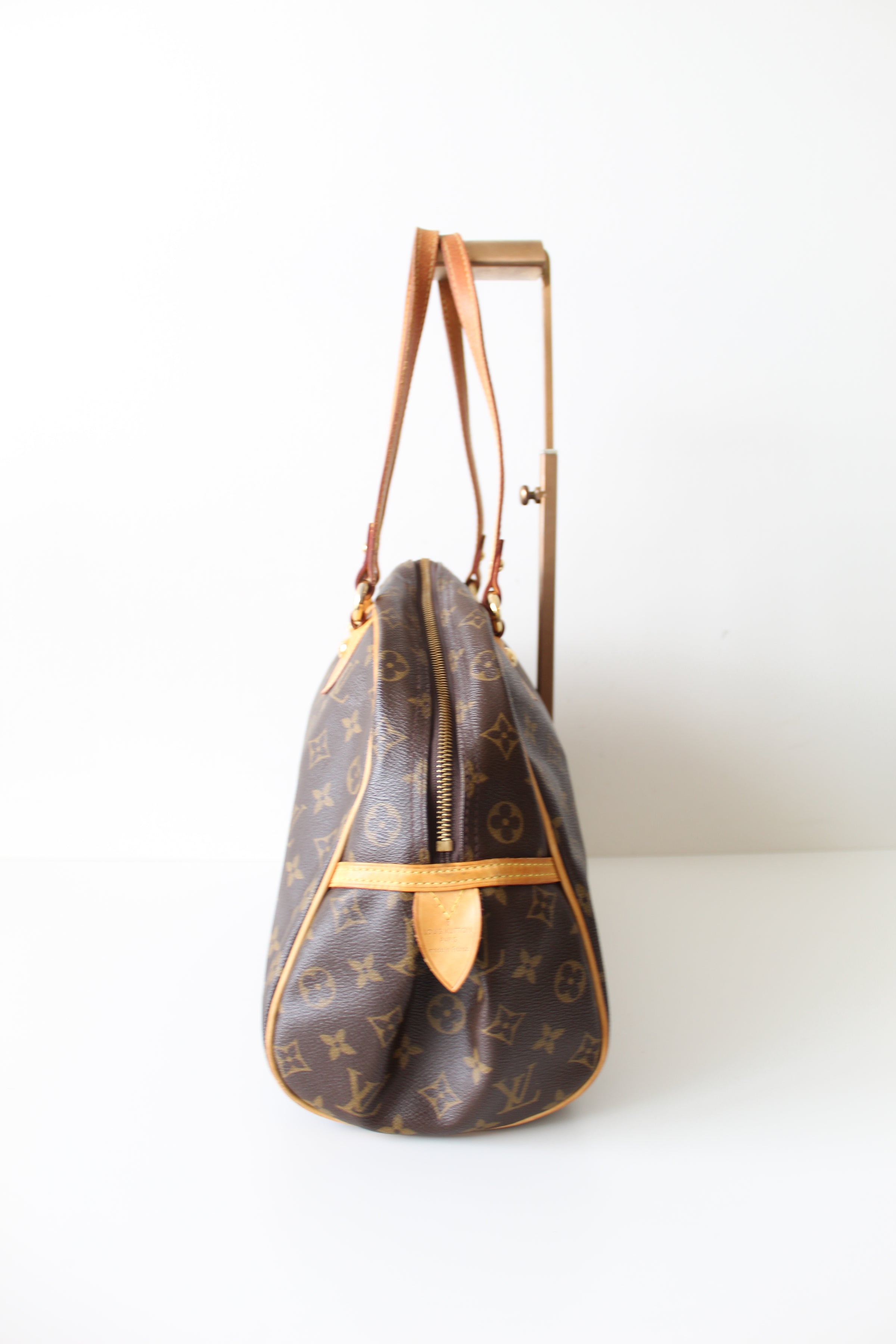 Louis Vuitton Montorgueil GM Monogram Canvas Shoulder Bag In Excellent  Condition