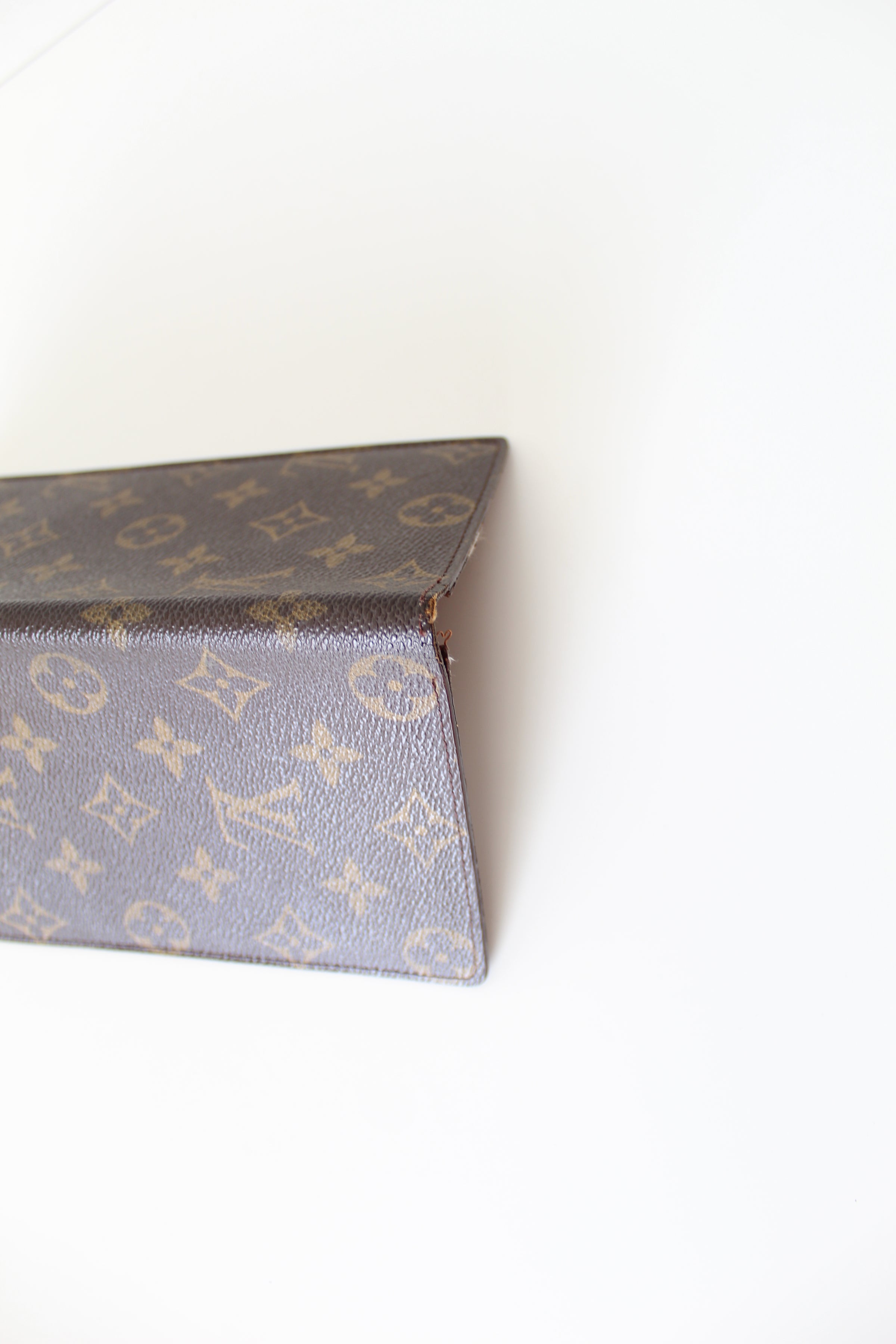 Louis Vuitton Envelope Wallet