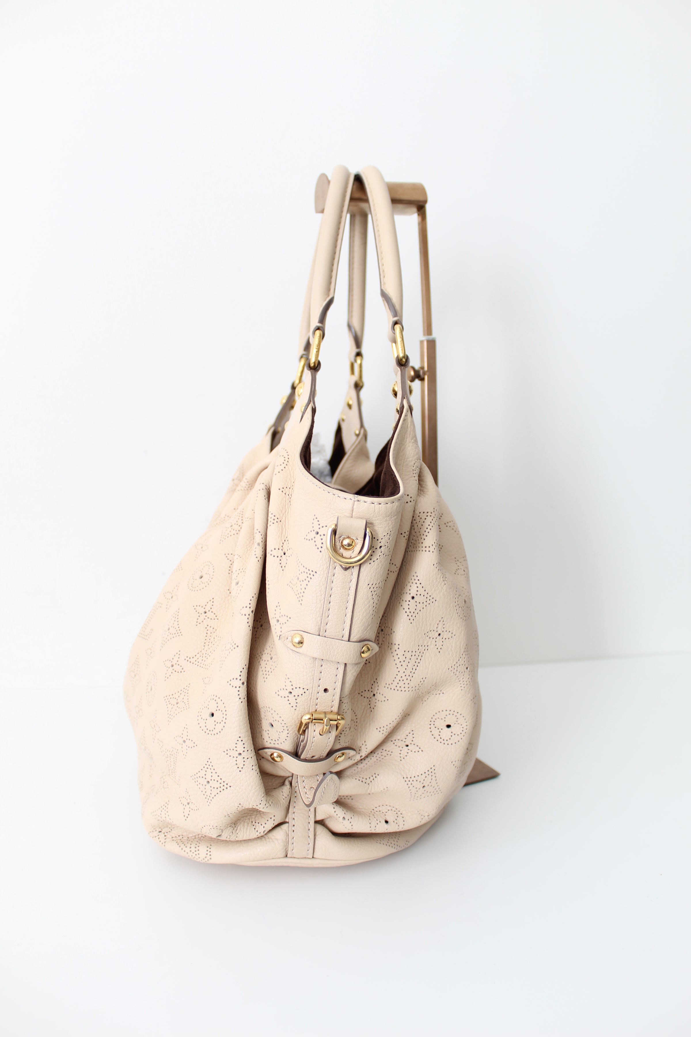 Louis Vuitton Mahina Leather Bag (Cream/Beige)