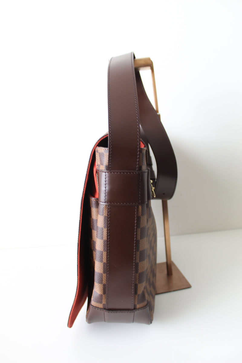 Louis Vuitton Abbesses Messenger Shoulder Bag - Farfetch