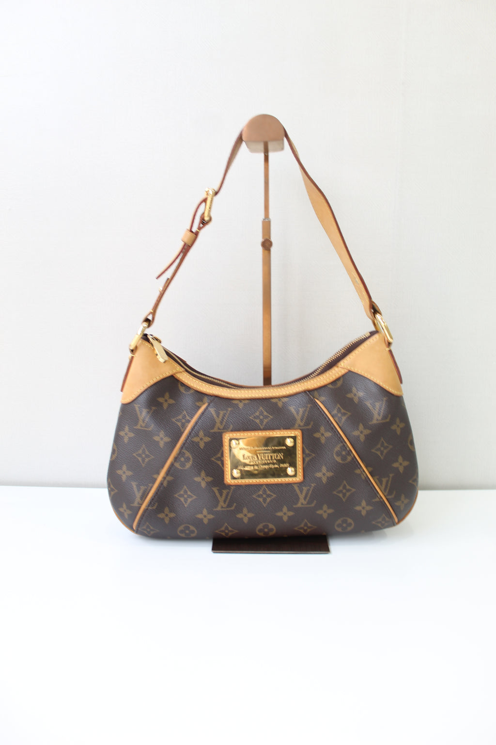 Louis-Vuitton-Monogram-Thames-GM-Shoulder-Bag-M56383 – dct-ep_vintage  luxury Store