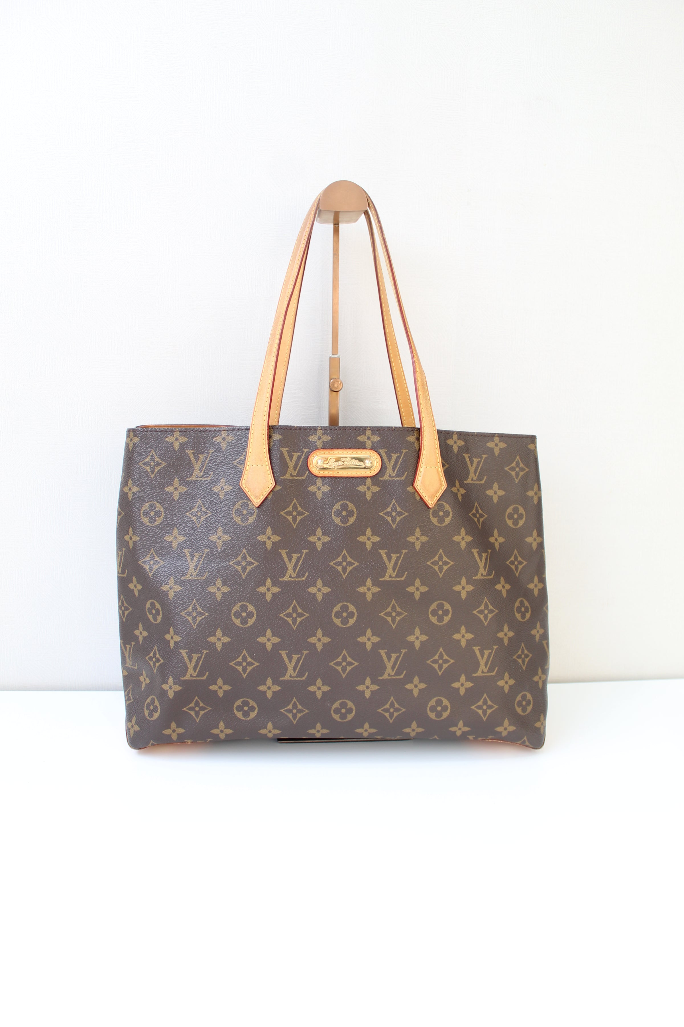 Pre-owned Louis Vuitton 2010 Wilshire Gm Tote Bag In Brown